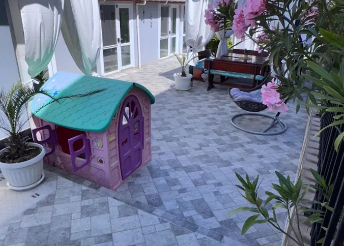 Πανσιόν Sun Kiten (Burgas)